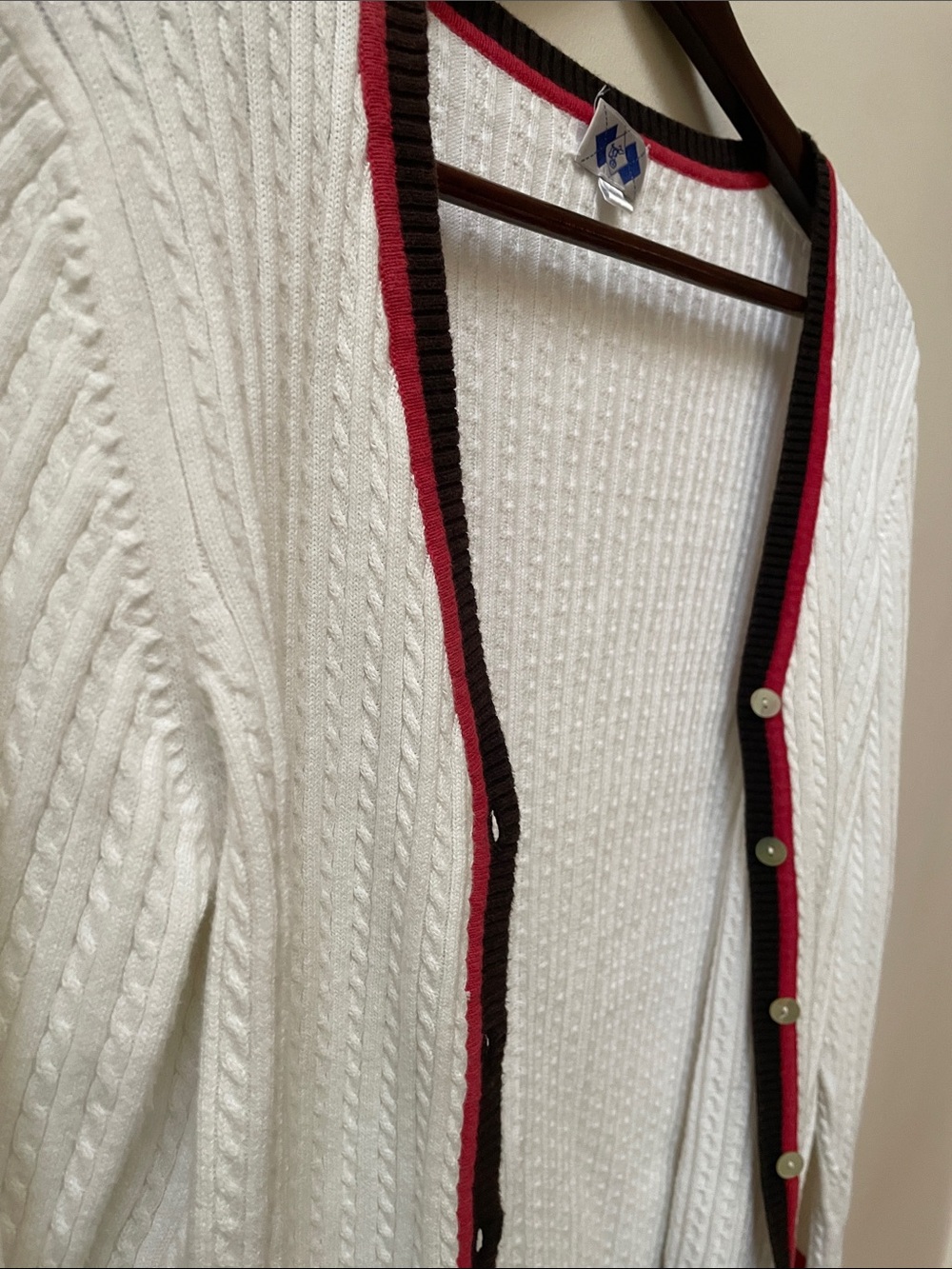 Vintage Classic Tennis Ribbed White Cardigan with Red & Black Trim